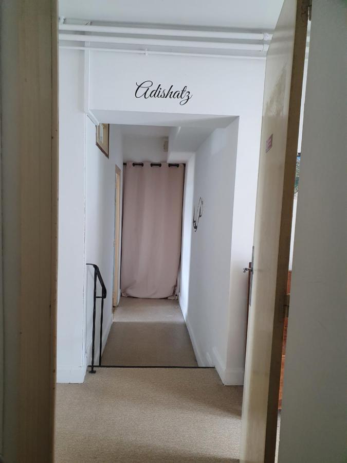 Le Loubens Appartement Arette Buitenkant foto